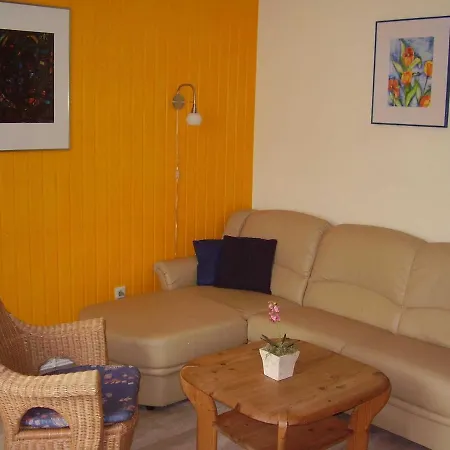 In 20-068 农家乐 *